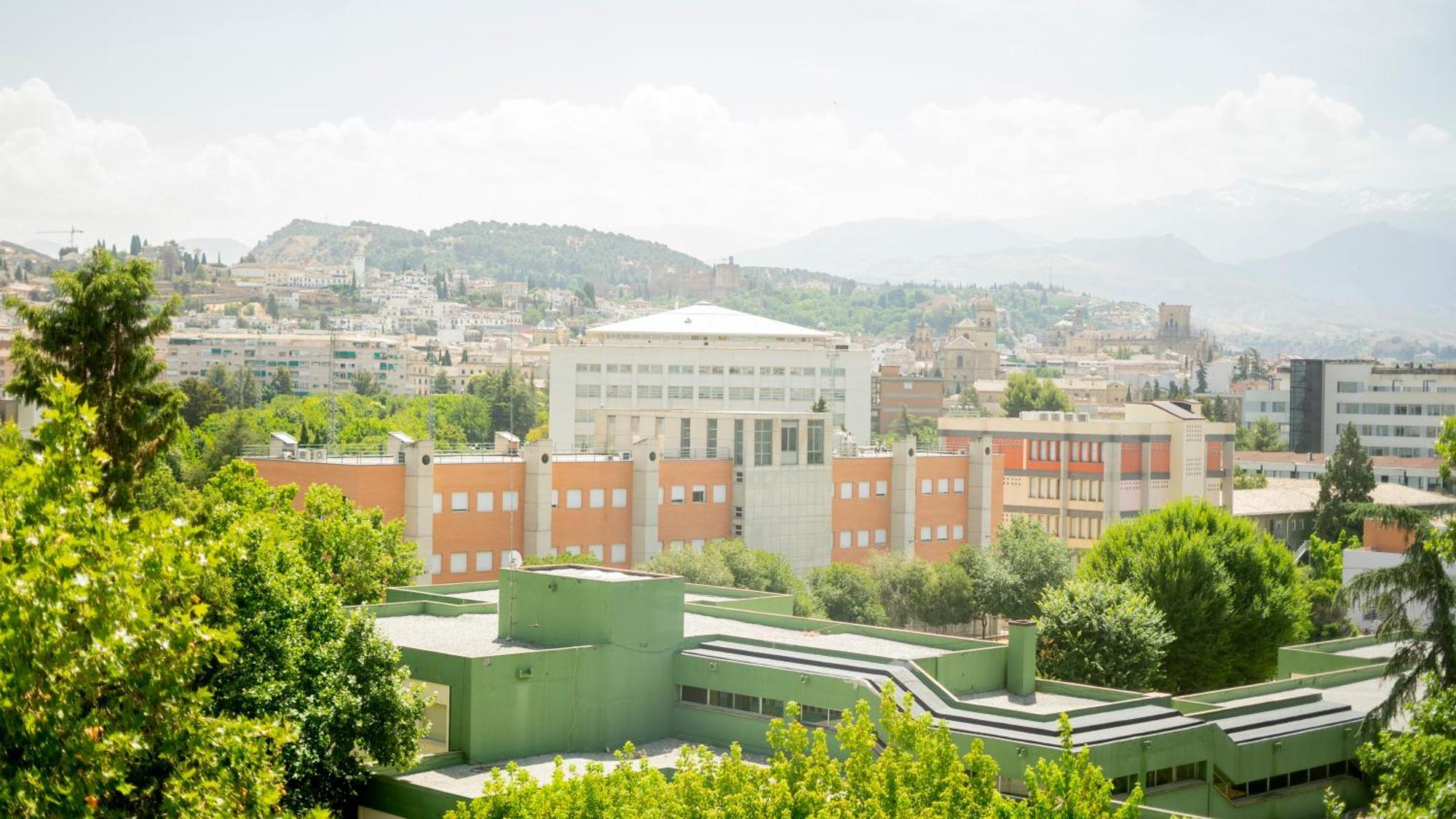 H&H Suite Mirador De Granada Vistas A La Alhambra Y Sierra Nevada Exterior photo